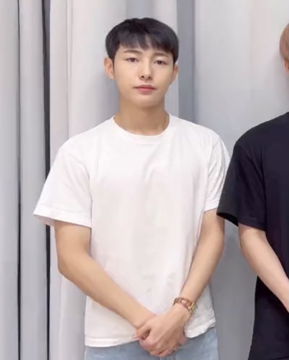 กระมิดกระเมี้ยน♡ tweet media