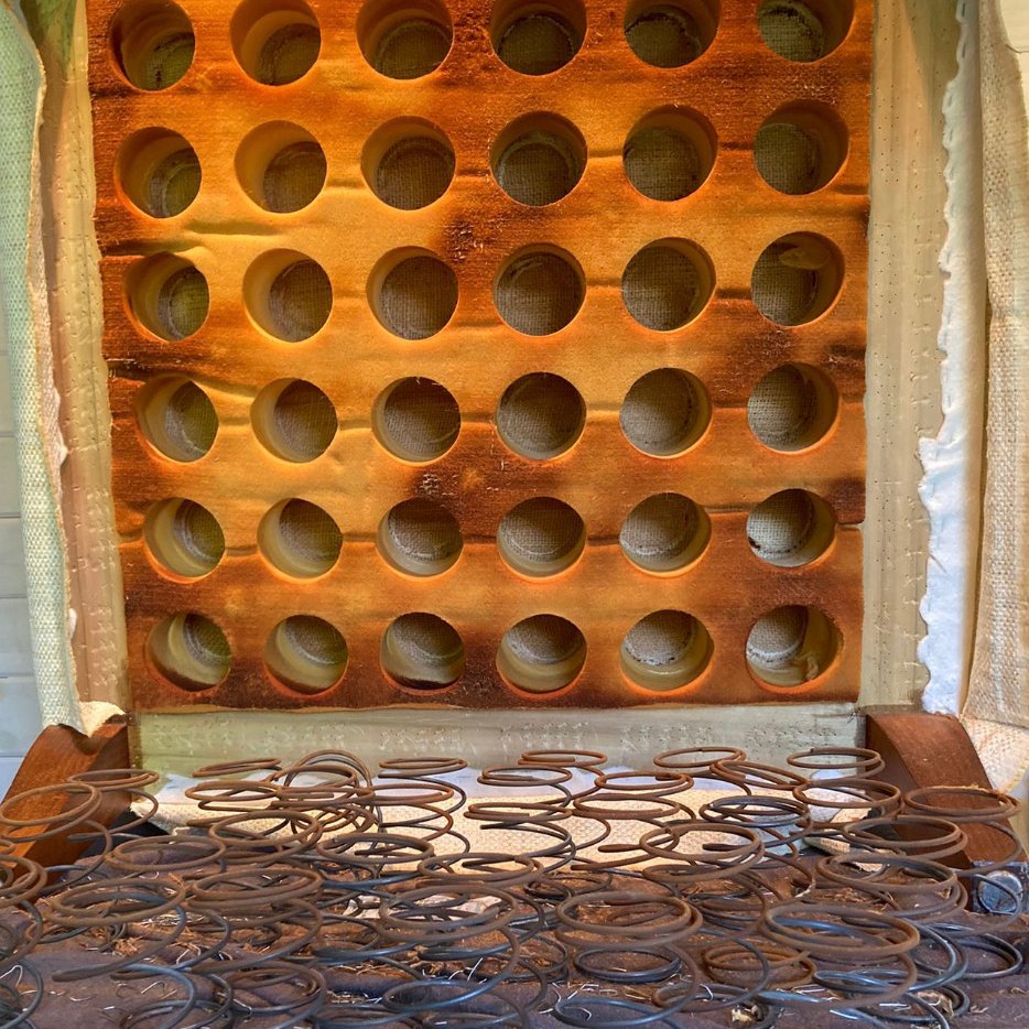 This chair not only looked sad, it was really uncomfortable to sit in. A print was the perfect choice for this chair. We chose The Camille Autumn fabric from the @artoftheloomuk Monet Monet range, a gorgeous impressionist-inspired swirl of florals in a lovely warm palette.