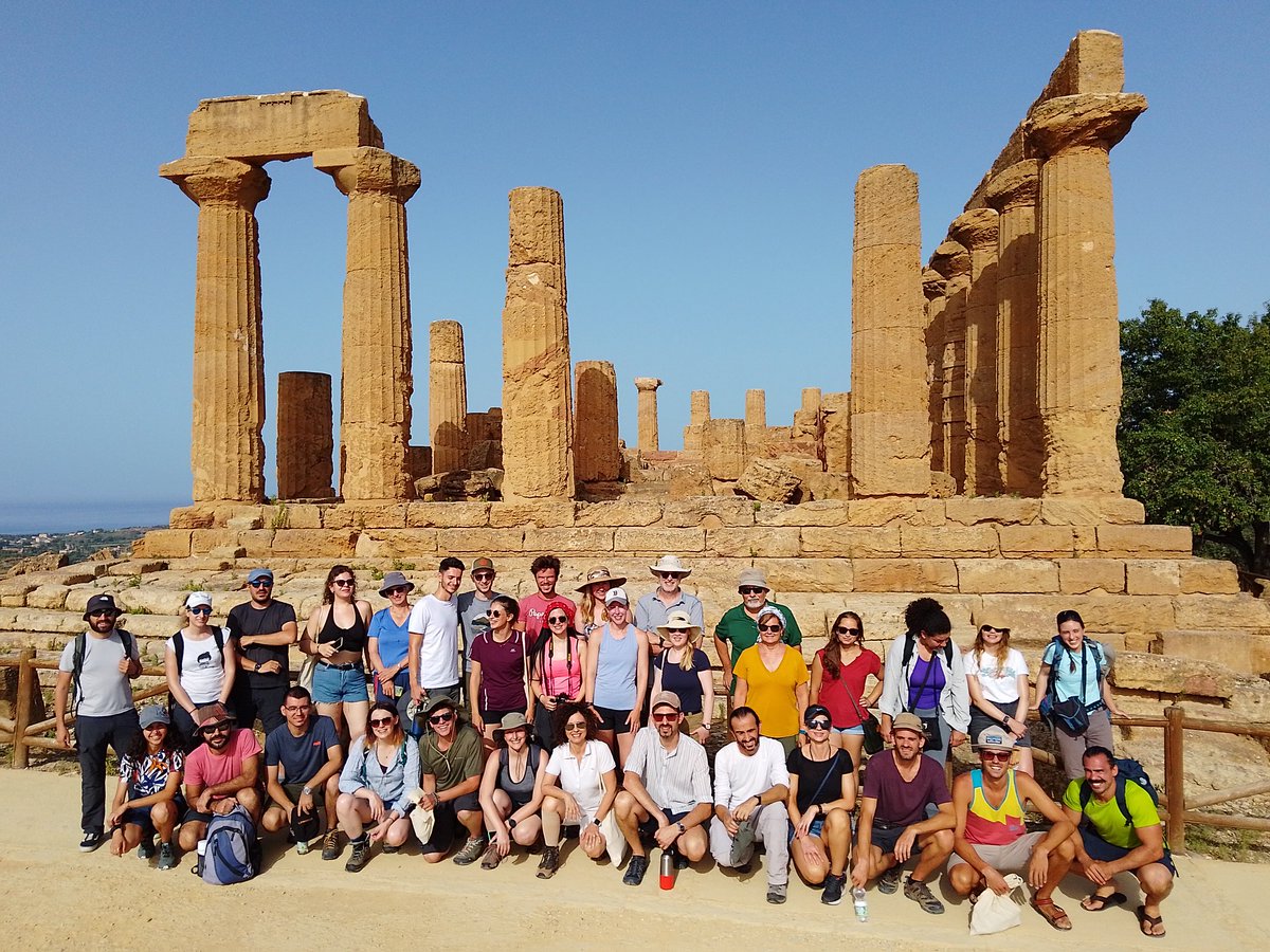 yorsget's tweet photo. Start of final day field trip at the ancient Greek Temple of Juno https://t.co/D43LSlUbrJ