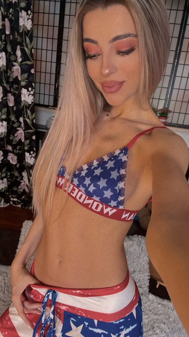 Happy 4th of July everybody! ❤️  I am online now. https://t.co/VAKjJaMPNQ  @Flirt4Free @f4feuropegirls<a href="/tag/whiteday"class="tags"><span>#whiteday</span></a>