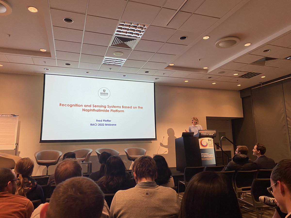 liltweetofsci's tweet photo. Best @FredMPfeffer stand in I’ve ever seen. Well done @elleymental on a fantastic talk! #RACI2022 https://t.co/dj2ScVIOHt