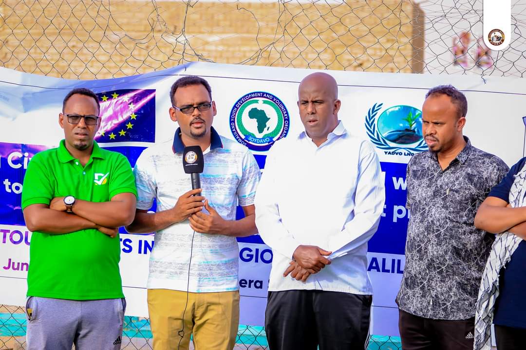 Dan_GuudC's tweet photo. YADVO LNGO with funding support from the European Union through the Danguud Consortium project has launched a Football sports tournament in the Sahil region, to promote peace and community cohesion. https://t.co/meDZCpVrqZ