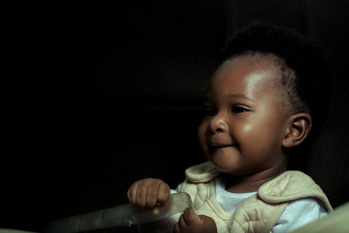 Specscomms's tweet photo. #Son of a #legacy. Evidence of a man's hardwork. Future of the past..... #shotwithnikond7500 #trioposoftbox #Triopospeedlight https://t.co/AB4VZcYLS7