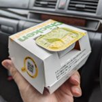 マクドナルドのチキンナゲットの箱の秘密!ソースがぴったりはまる溝があるよ…!