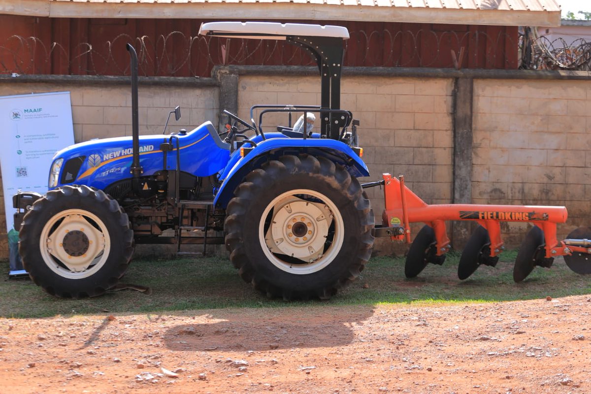 Before heading to Cabinet,  I together with <a href="/PS_MAAIF/">Maj. Gen. (Rtd) David Kasura-Kyomukama</a> ,handed over an HP 75 tractor &amp; it's implements to the director of Kyankwanzi-NALI to enable them open &amp; utilise part of their big chunk of land ( 12 sq miles) for large scale maize production in addition to beef ranching.