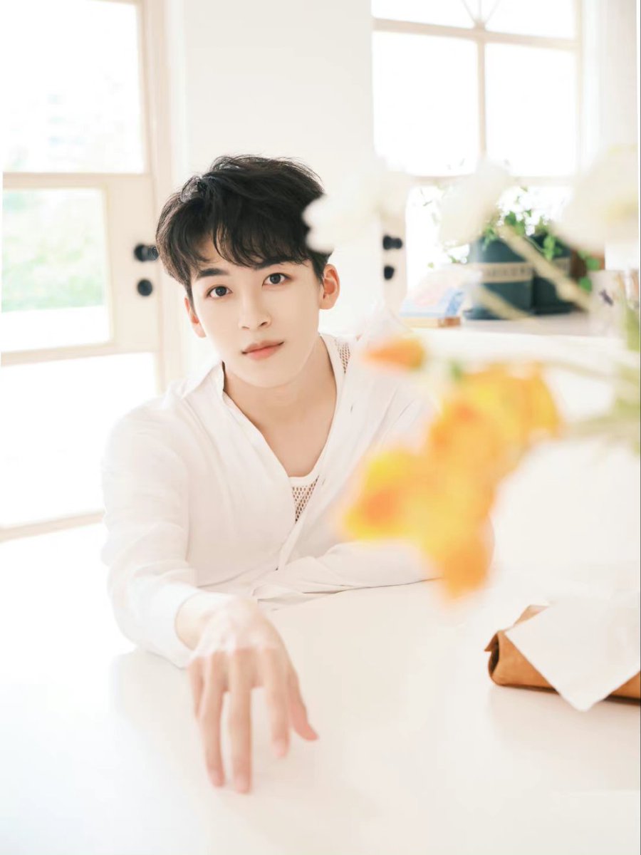 heluoluopics's tweet photo. ✧ 220704
⤷ 何洛洛Studio weibo update

#何洛洛 #HeLuoluo https://t.co/Soi8QgMecE