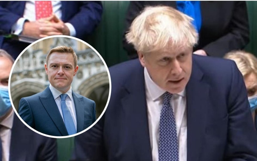 petejs1's tweet photo. #r4today #BBCBreakfast #GMB
"Will (literally) talking crap & speak as the last man standing"
#scrapingthebarrel
#nooneleft #wheresthecabinet
#deserted
#JohnsonOut
#148wantedmeout https://t.co/QZCegBqMCQ