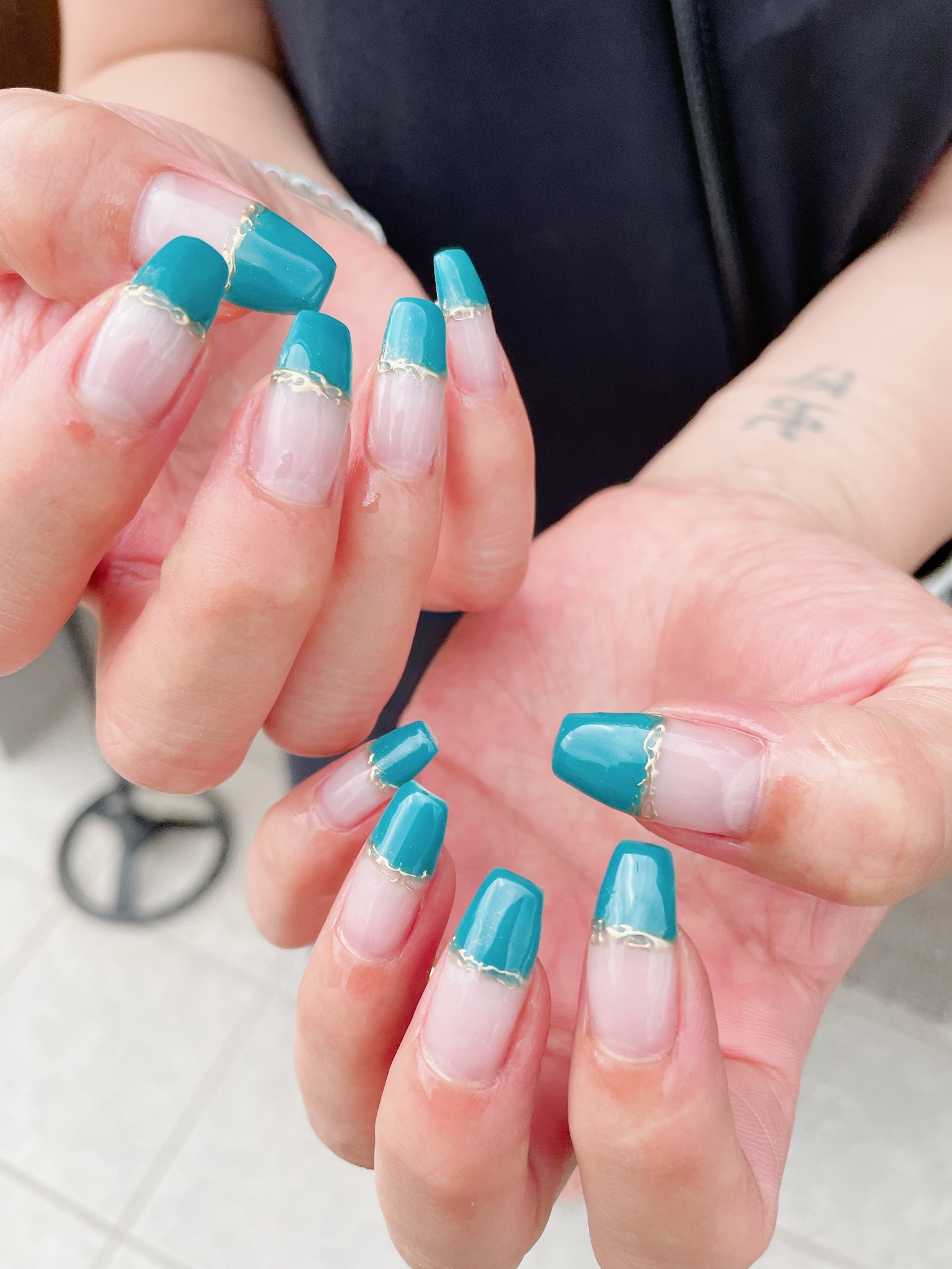 Tomomi Taura 宮城県 大和町ネイルサロン 吉岡ネイルサロン Bigholiday ネイル 夏ネイル Nail ジェルネイル ネイルデザイン ネイルアート シンプルネイル Newnail Nails ネイルチェンジ ワンカラーネイル ワンカラー シンプル フレンチ