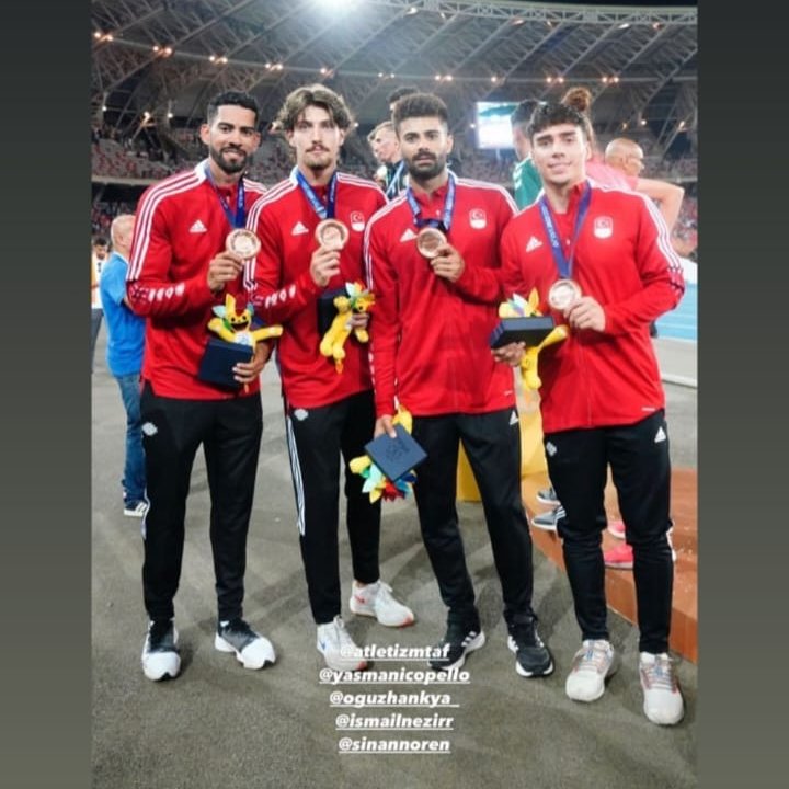 Cezayir’de düzenlenen Akdeniz oyunlarında 
<a href="/tohm_izmir/">TOHM İzmir</a>  sporcumuz İsmail NEZİR’in yarıştığı 4x400 bayrak finalinde, Milli takımımız (Oğuzhan KAYA, Yasmani COPELLO Escobar, Sinan ÖREN ve <a href="/ismailnezirr/">İsmail Nezir</a> ) 3:04.55'lik derecesiyle gümüş madalyaya ulaştı. 🇹🇷🧿👏👏👏