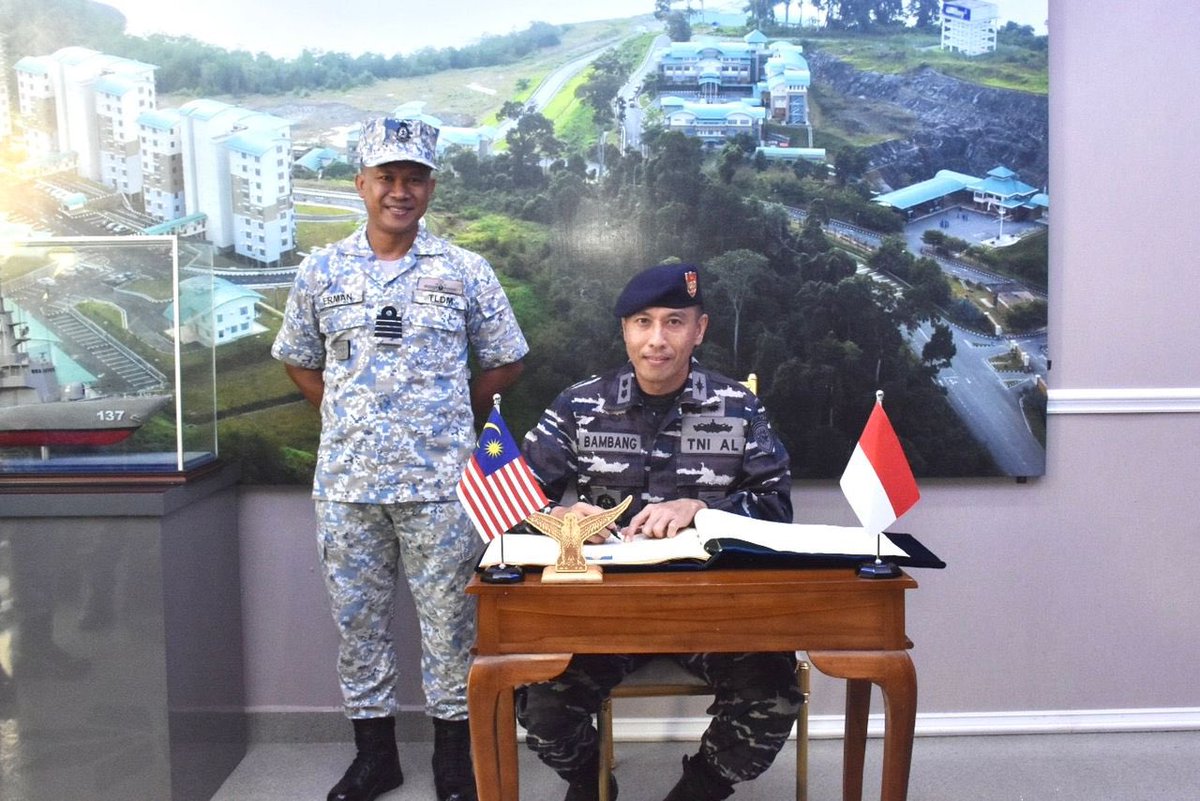HQ Western Fleet tweet media