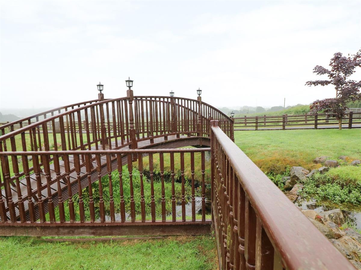 SmartLettings2's tweet image. To let - 4 Bed Semi-Detached House, Elder Cottage, Kidwelly, £1,495pcm. View details: smart-lettings.co.uk/propertydet.as…