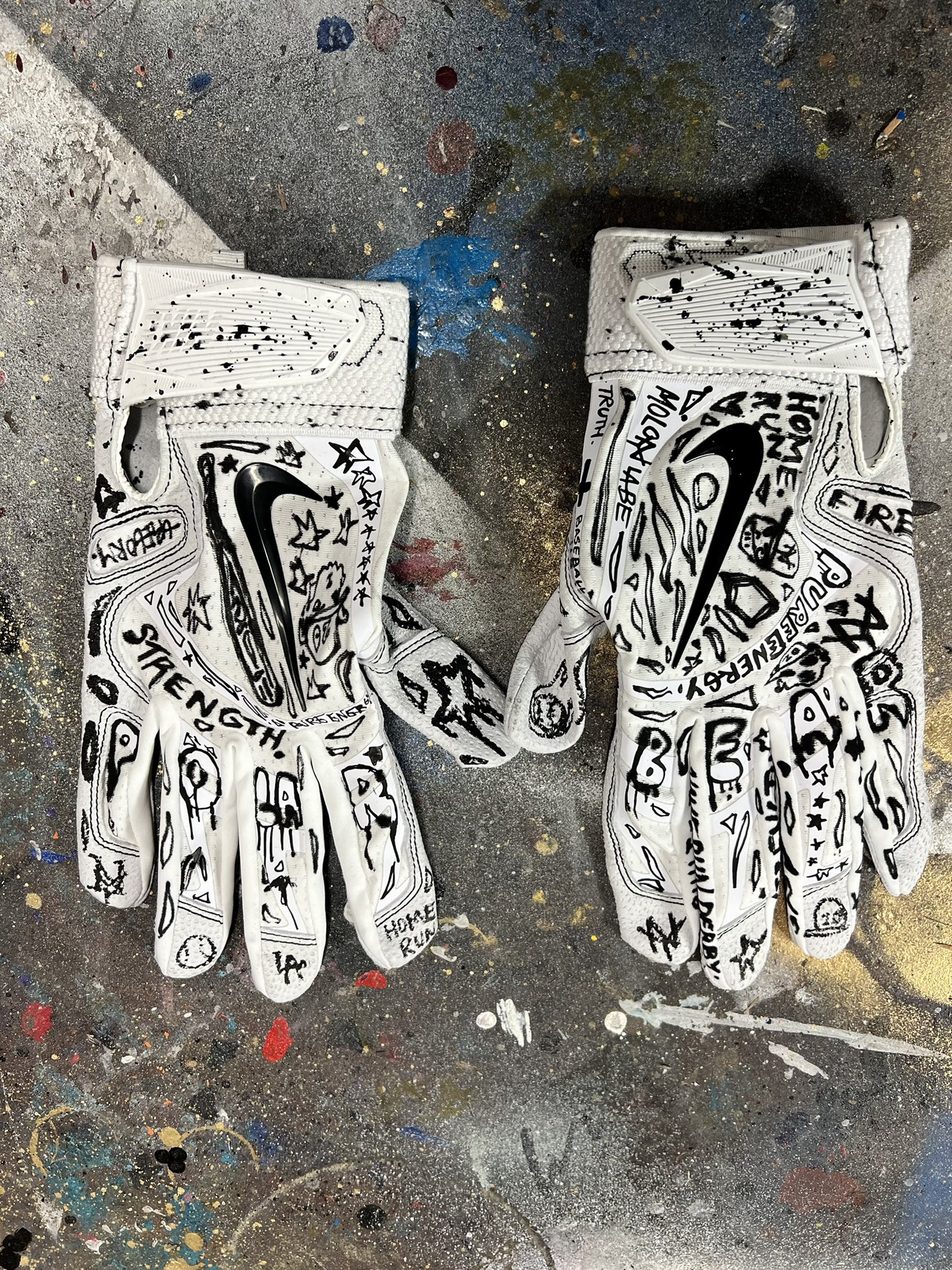 Joker nike sale football gloves