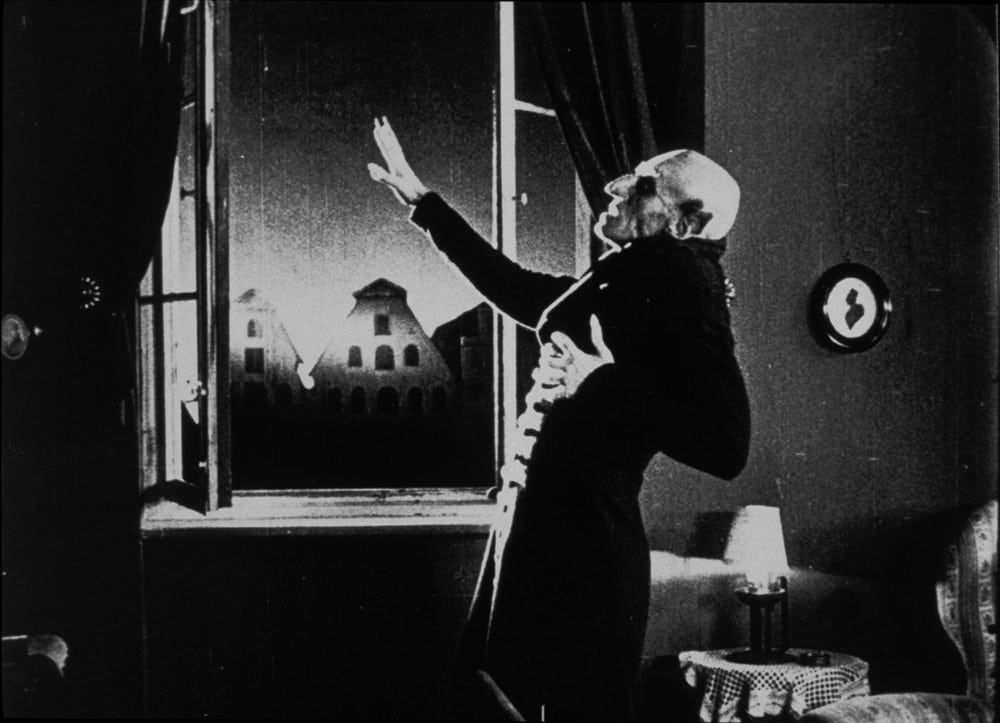 What we're watching: a video essay on understanding the groundbreakingly gothic 'Nosferatu': bit.ly/2NqJg3a