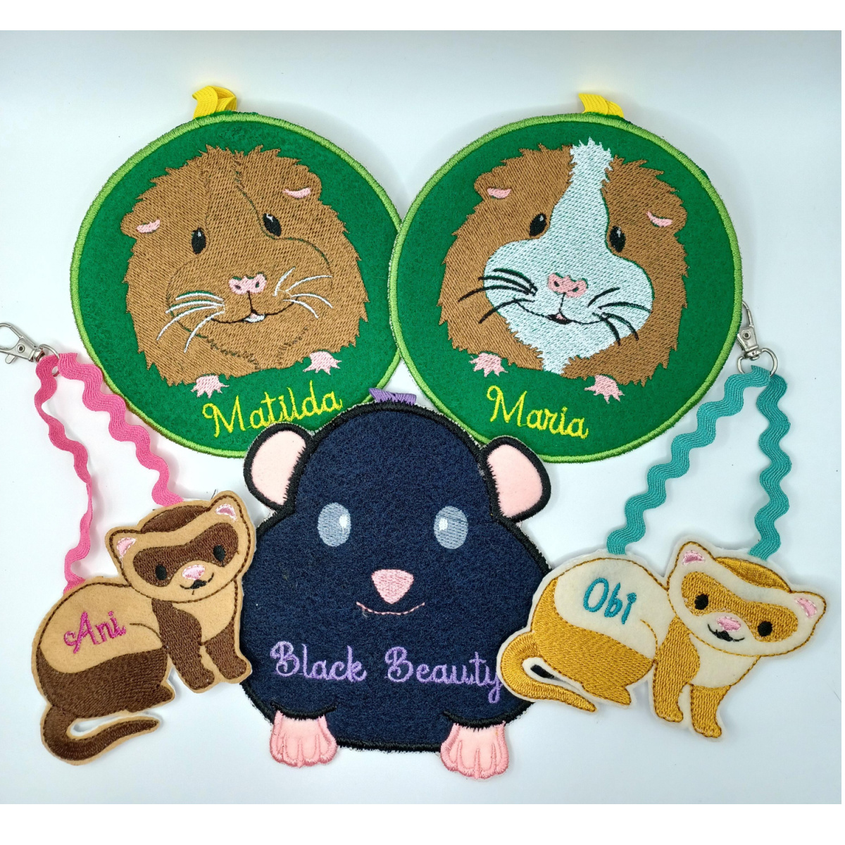 LilMonkeysHndmd's tweet photo. All caught up on orders this weekend! Now what do I do next? https://t.co/rGPT5jJ51T
