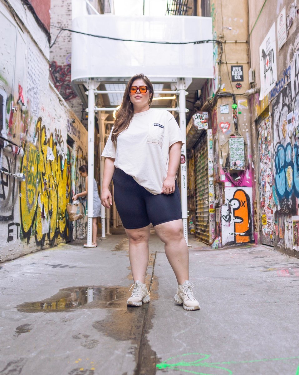 Style-conscious, city-conscious. ✌️ We’re teaming up with neighborhood experts <a href="/Localeur/">Localeur</a> to release the ultimate guide to adventure in the city heat.

📸 <a href="/MrKingJD/">The Last Mr. King JD</a>