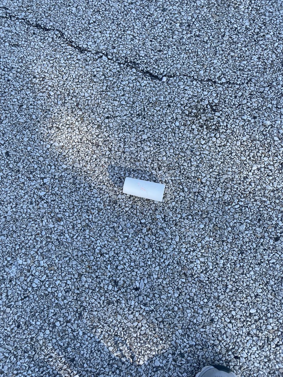 WorkforceJames's tweet image. 3,000-day #litterchallenge Day 1,042: I’m done with #quarantining but even a short walk wore me out. Take this #COVID strain seriously. If you’re wondering how the challenge works, we pick up at least 1 piece of litter a day. Join us? x34