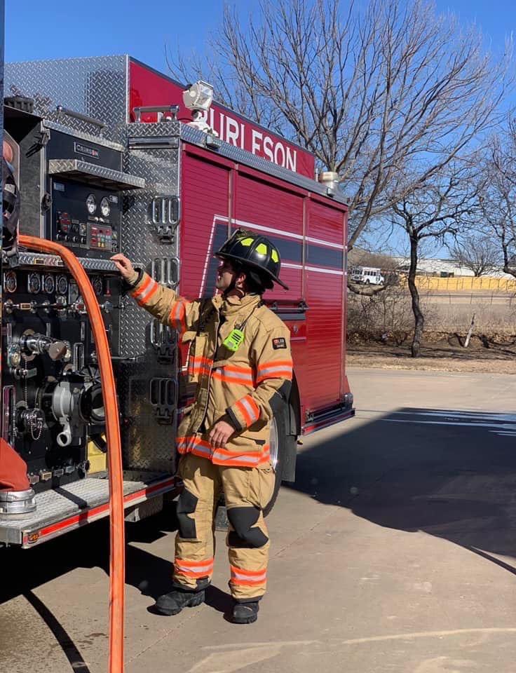 BurlesonFire's tweet photo. This week we are highlighting Engineer Kade Watson. Kade has been with BFD for 7 years. Kade was promoted to Engineer in January of 2019. Kade says that his favorite part of the fire service is “helping people and dealing with the variety of challenges that this job brings.” https://t.co/8fEB57eZ89