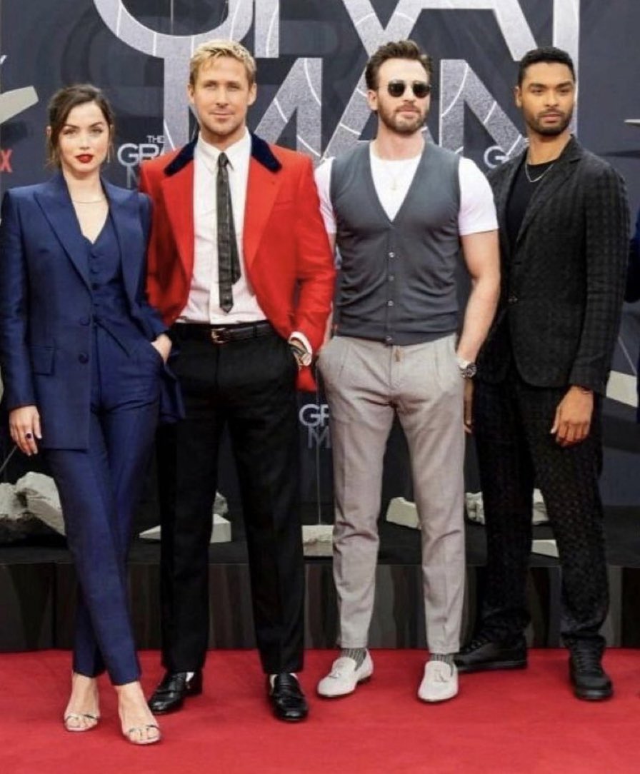 RAMBEAUR0GERS's tweet photo. this how one direction used to dress https://t.co/L2f6x5uy49