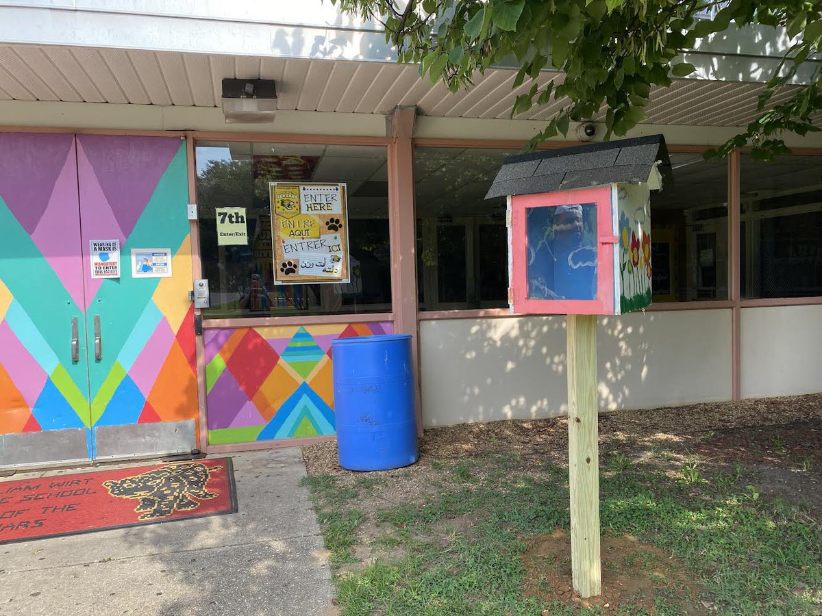 Thank you @THELAYC (<a href="/alysonelizmoore/">Alyson Moore</a>) &amp; the WWMS students who designed and installed our new little library! We can’t wait to see our families enjoy this new resource! <a href="/mssimley/">the principal@wwms "Home of the Mighty Jaguars"</a>! 📚✨