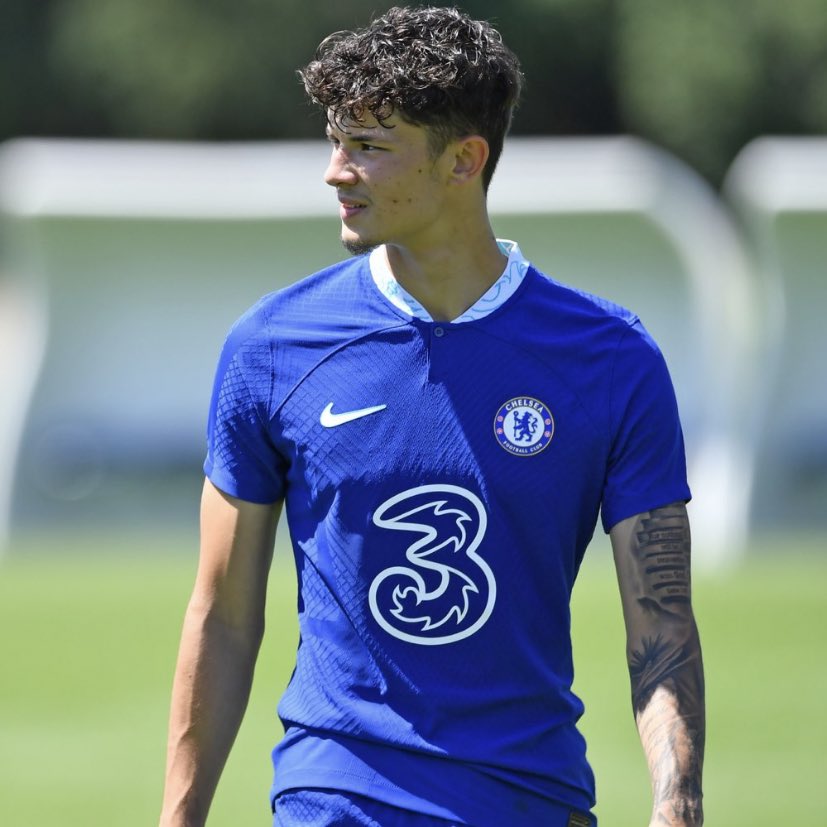 EnglishMaldini_'s tweet photo. If we sell Broja Do u think we should give @JudeSoonsupBell some first team football ??? #CFC #CFCyouth #Cfctalk https://t.co/ayVP8wIyuf