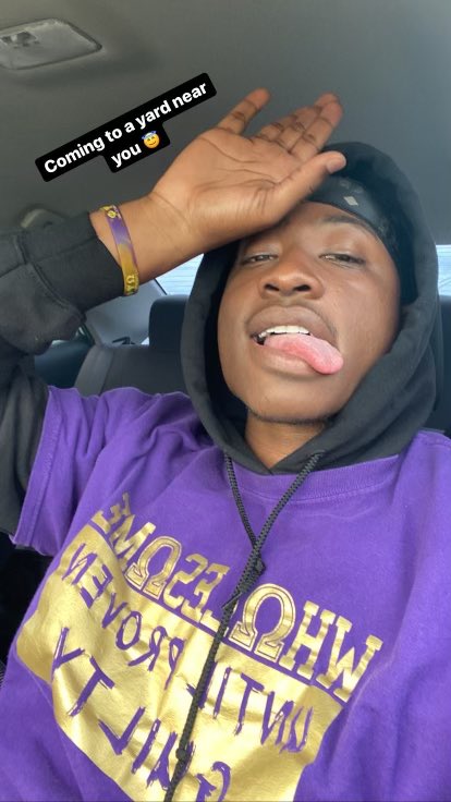 MightyEta_Ques's tweet photo. #WhosQueofASU 
~ Daylan Barnes (20)

~ 7 Dawg Spring ‘21

~ Ag Forestry🌿

~ Senior Class of 22 https://t.co/o8E7c31ebx