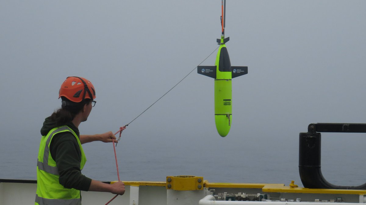 Alexander Phillips (@alphillips200) on Twitter photo Earlier today we deployed the Deepglider from #RRSDiscovery #DY152 plan is to recover to #RRSJamesCook #JC237 later in the summer. The Deepglider will be profiling south of Whittard Canyon down to depths of 4000m #oceanrobots <a href="/NOCnews/">National Oceanography Centre</a> @CLASS_UKRI #nmf Earlier today we deployed the Deepglider from #RRSDiscovery #DY152 plan is to recover to #RRSJamesCook #JC237 later in the summer. The Deepglider will be profiling south of Whittard Canyon down to depths of 4000m #oceanrobots <a href="/NOCnews/">National Oceanography Centre</a> @CLASS_UKRI #nmf