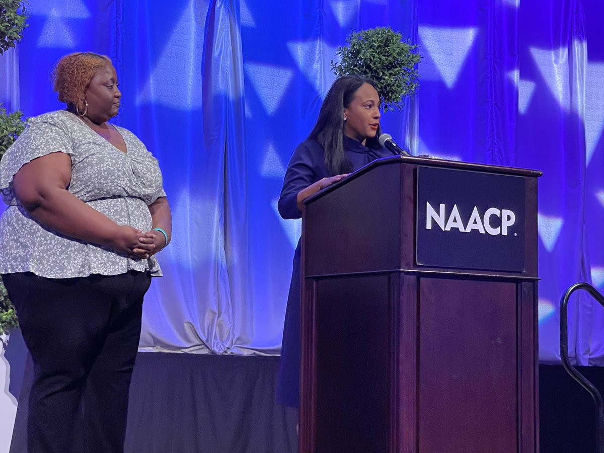 CooperLevenson's tweet image. Our partner @millenniallawAC Yolanda Melville and @kcraine Khyla Craine introduce the #KelloggsLaw Fellow Program portion of the program at the @NAACP Clarence M. Mitchell Jr. Memorial Luncheon. @NAACPAC