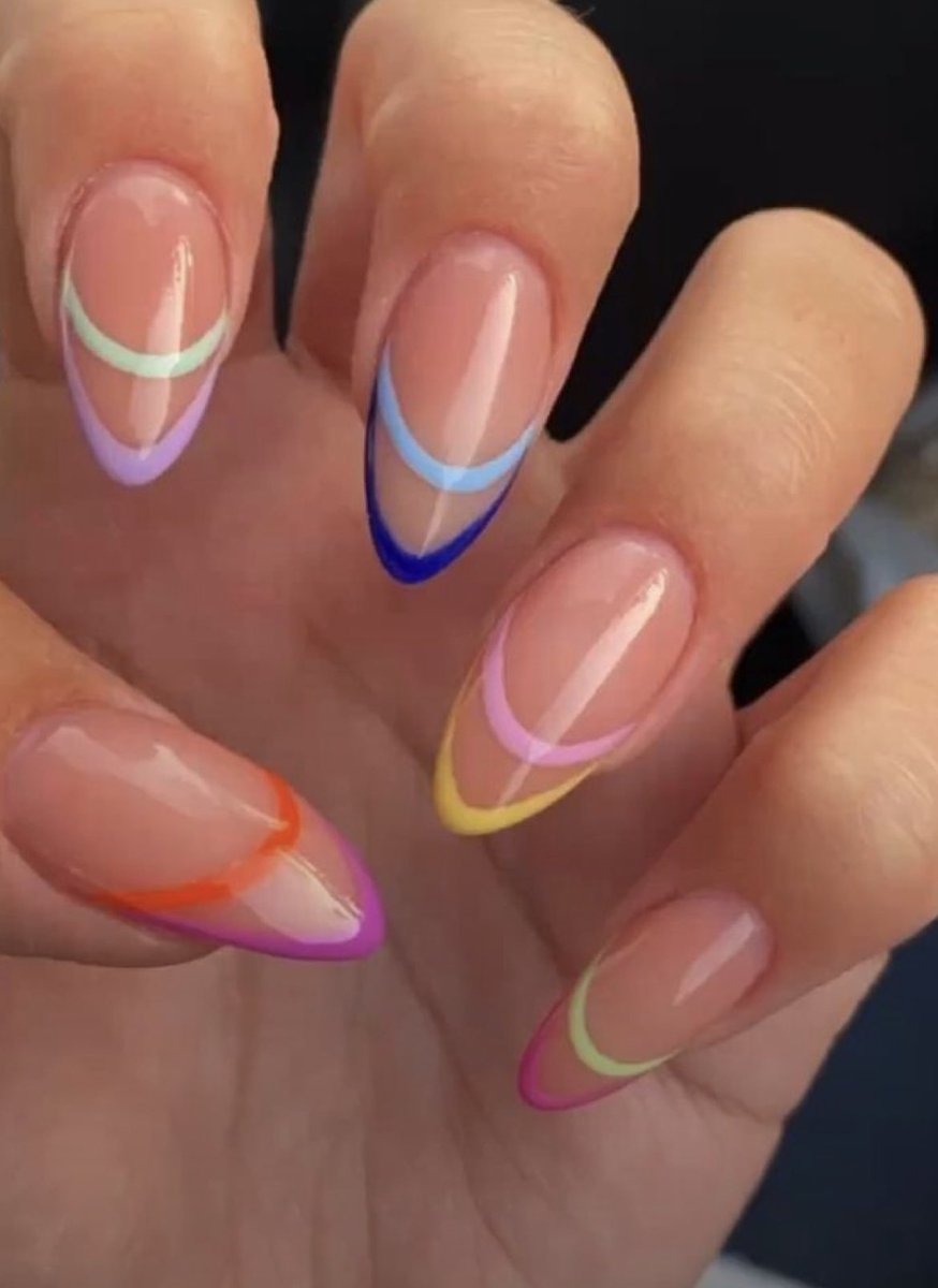 kyleesmp's tweet image. which nails should i do? 🫶🫶 #samspace