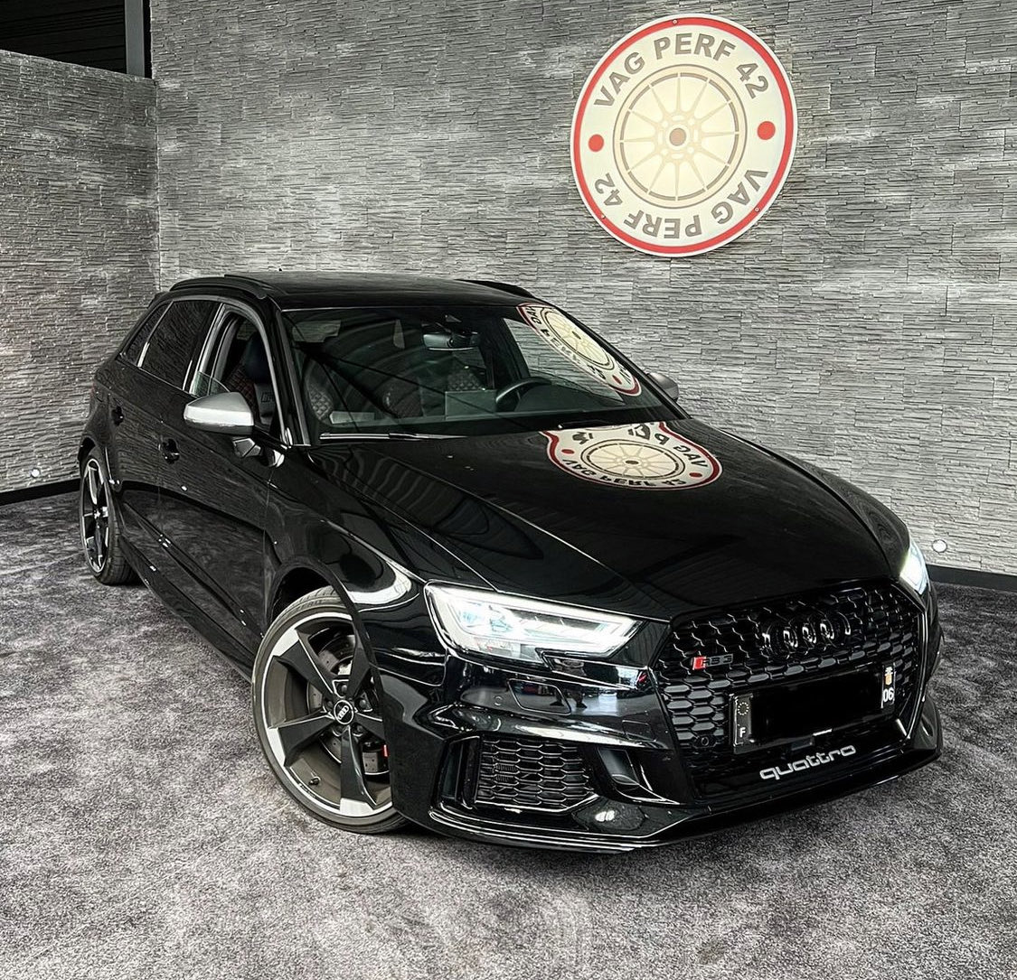 FastCarsWorld's tweet photo. Audi RS3 🏴 https://t.co/jjkNQ0vkSA