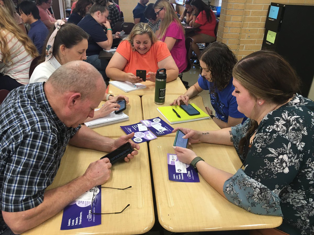 teacherman82's tweet photo. Energized by the thoughtful insights and discussion of ELA teachers this morning as we explored using literature circles in our middle and high school classrooms. #EngageOK #oklaed https://t.co/VTVDDkpFJ7
