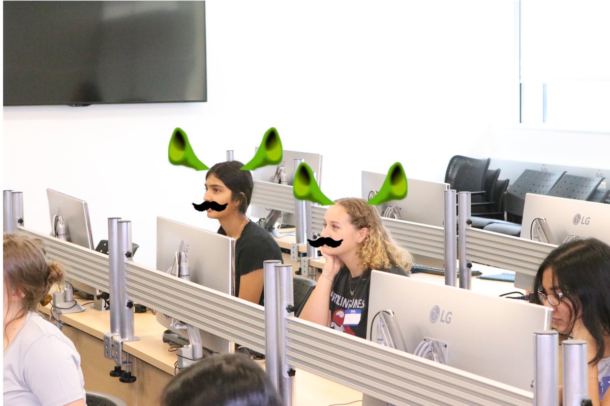 CodeBreakHERS's tweet photo. live codebreakher love codebreakher laugh code breakhers https://t.co/yncuG7WLR1