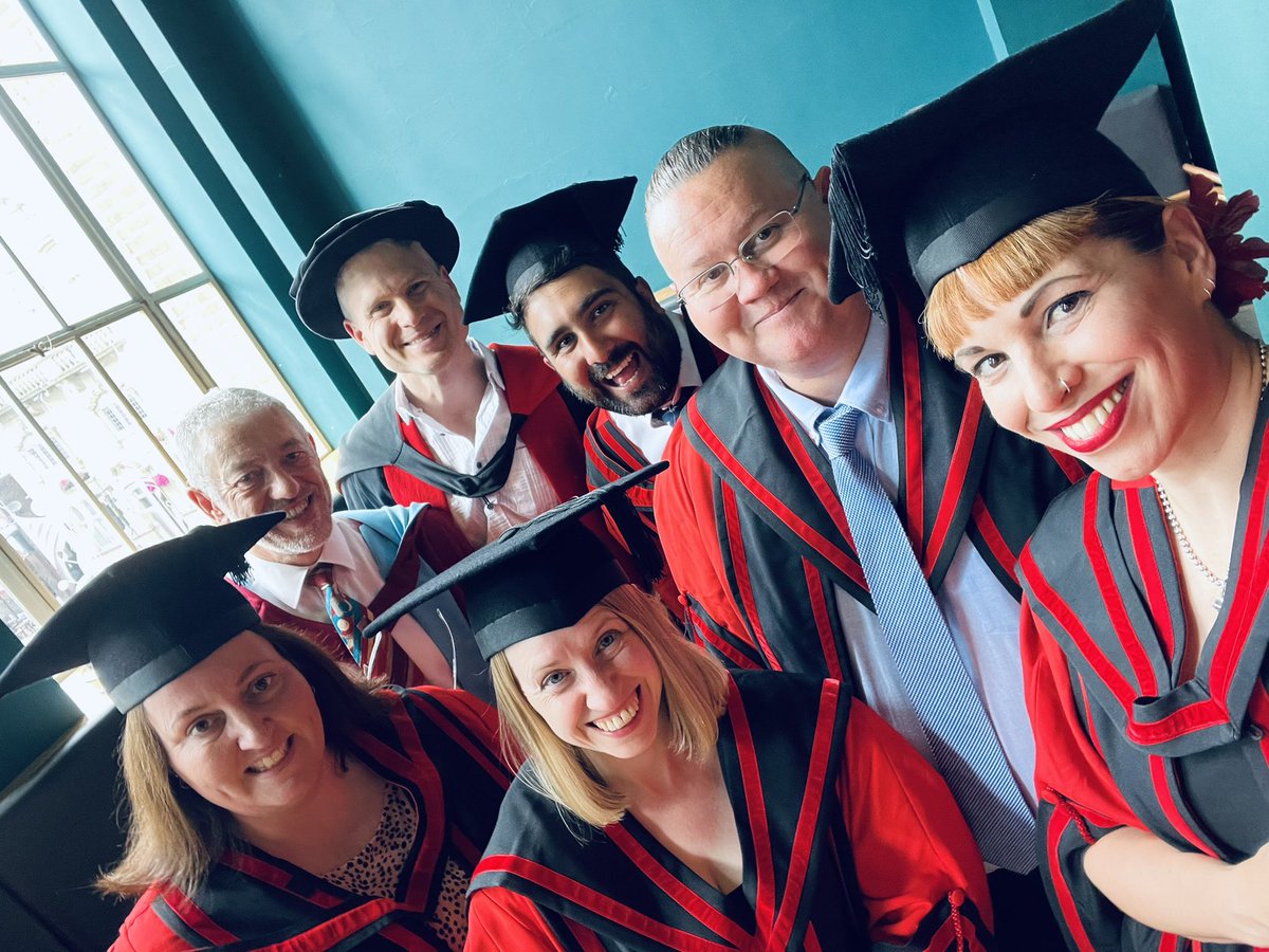 Congratulations to all of our fabulous @LivUniLifeSci graduates! It was fantastic to see you all and you might have noticed that we didn’t stop smiling all day. The SoLS team is very proud of you all