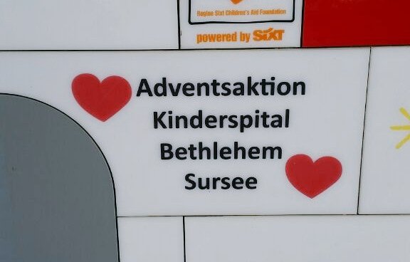 Schön, beim #CaritasBabyHospital in #Bethlehem den Heimatort angeschlagen zu sehen
<a href="/RPILuzern/">Religionspädagogisches Insitut, Uni Luzern</a> <a href="/TheologieLuzern/">Theologie - Universität Luzern</a> #aufStudienreise