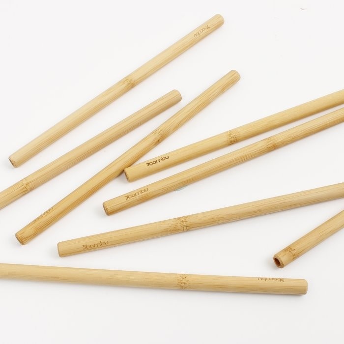 👀 Product of the Day 👀

Bamboo Straw 90p !!

💌 Available to purchase on our website.
This lovely Bamboo straw is made by Bambu.
Their goal has always been to reduce our use and reliance on plastic by providing people with beautiful, non-toxic products made from nature.