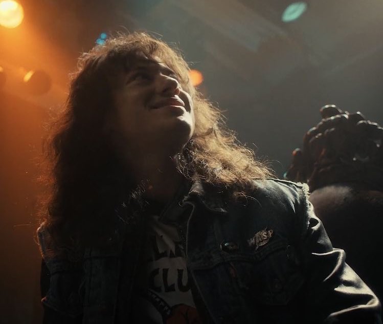 lunes de modelo or whatever the saying is 🦇