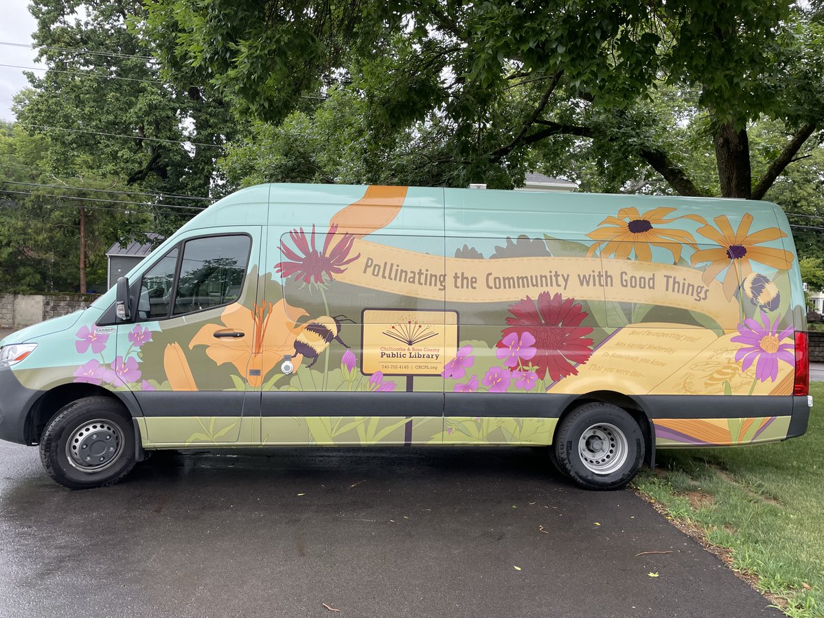 OhioLibraryCncl's tweet photo. Special thanks to @crcpl for helping us distribute COSI Learning Lunchboxes today. We loved seeing your new mobile library - aka The Bee! 🐝 📚 This summer, OLC is hitting the road to deliver 25,000 #STEM kits for kids. https://t.co/aKDRo9EY7t
#LearningWithOhioLibraries https://t.co/fSW0psweuL