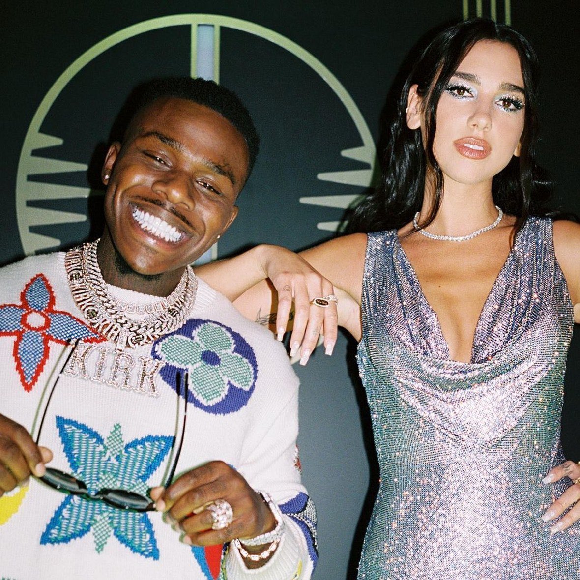 Dua Lipa Reach the Stars with Her New ́Levitating ́ Remix Featuring DaBaby  - Voir Fashion