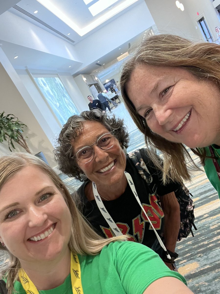 LP_MrsE's tweet image. Reunited with one of our favorite @J_Renaissance family members and cheerleaders @BlackmanBonnie at #jrgc. Can’t wait to hear her speak during tomorrow’s RenTalks. #ComeTogether