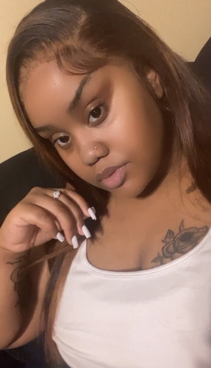 ariaantae's tweet photo. #WhosWhoOfASU
-tae ❤️‍🔥
-Natchez, ms
-business major 
-junior (first time freshman) 
 -hairstylist, nail tech, mua, tattoo artist🫶🏽 https://t.co/qnDVG5ypDe