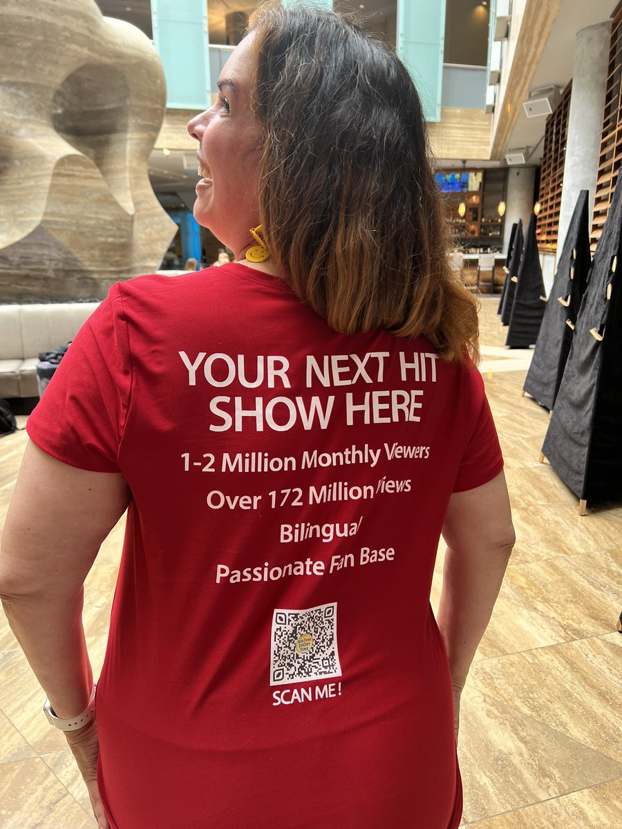 KidTimeStory's tweet photo. Are you at @kidscreen right now? Because weโre here & weโve got a retro-fabulous kids show. Pilot + pitch deck ready 2 go. Letโs make reading exciting again! ๐ฅ๐๐บ As you can see, Iโm pretty easy to find ๐ #kidscreen #kidsprogramming #smartshow #YouTubers https://t.co/utQuKg75R1