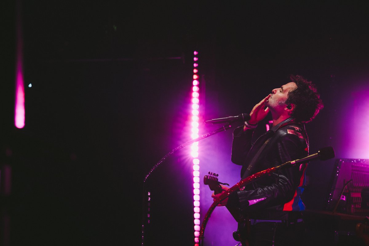 M_Chedid's tweet photo. Immense émotion pour les 30 ans des Vieilles Charrues!!

Cette semaine, nous sommes au @PaleoFestival @JardinSonore @jardin_sonore @BriveFestival 💜

Photos: Mathieu Ezan
@Charrues https://t.co/GjI5ao9h9o