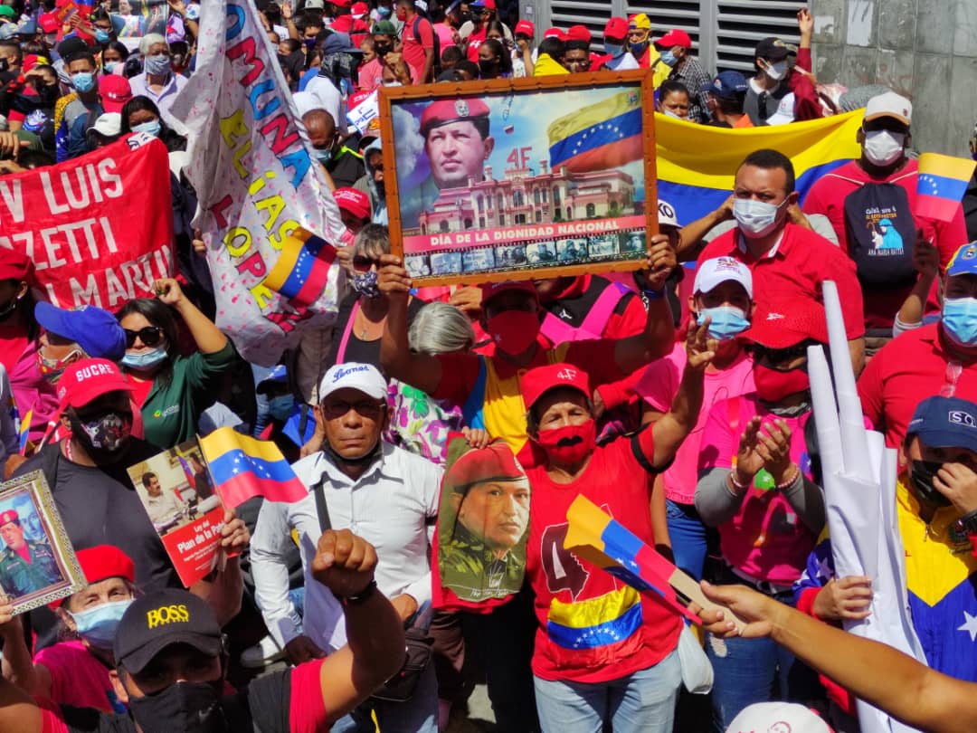 #18Jul| 🇻🇪 📢 ¡ ETIQUETA DEL DÍA! ▶️ 

#NoPodránConVenezuela 

¡Pueblo repudia ataques terroristas contra la Patria!