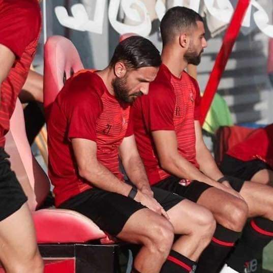 moham3dGhareeb's tweet photo. معلول اي اللي ادعمه علشان ماتش معلول راس الخيمه في الفريق وراجل وقدها ديما 
افضل محترف دخل النادي الاهلي عنده دم وغيره ع التيشيرت 
الوعد منك لازم يتنفذ واشوفك لابس الشاره كابتن الفريق  الكاس ع ايدك باذن الله  ⚽🏆
#معلول_��سطورة_اهلاوية https://t.co/Rk3JtIzNVi