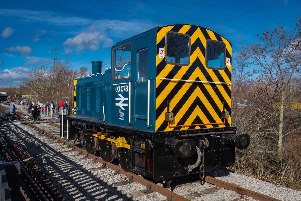 bigbarney130's tweet image. It's no secret that I have a soft spot for the humble Class 03 shunter, and this is a particularly fine example. Former Newcastle station pilot 03078 seen on a visit earlier this year to the @north_steam 
#NorthTynesideSteamRailway #Class03