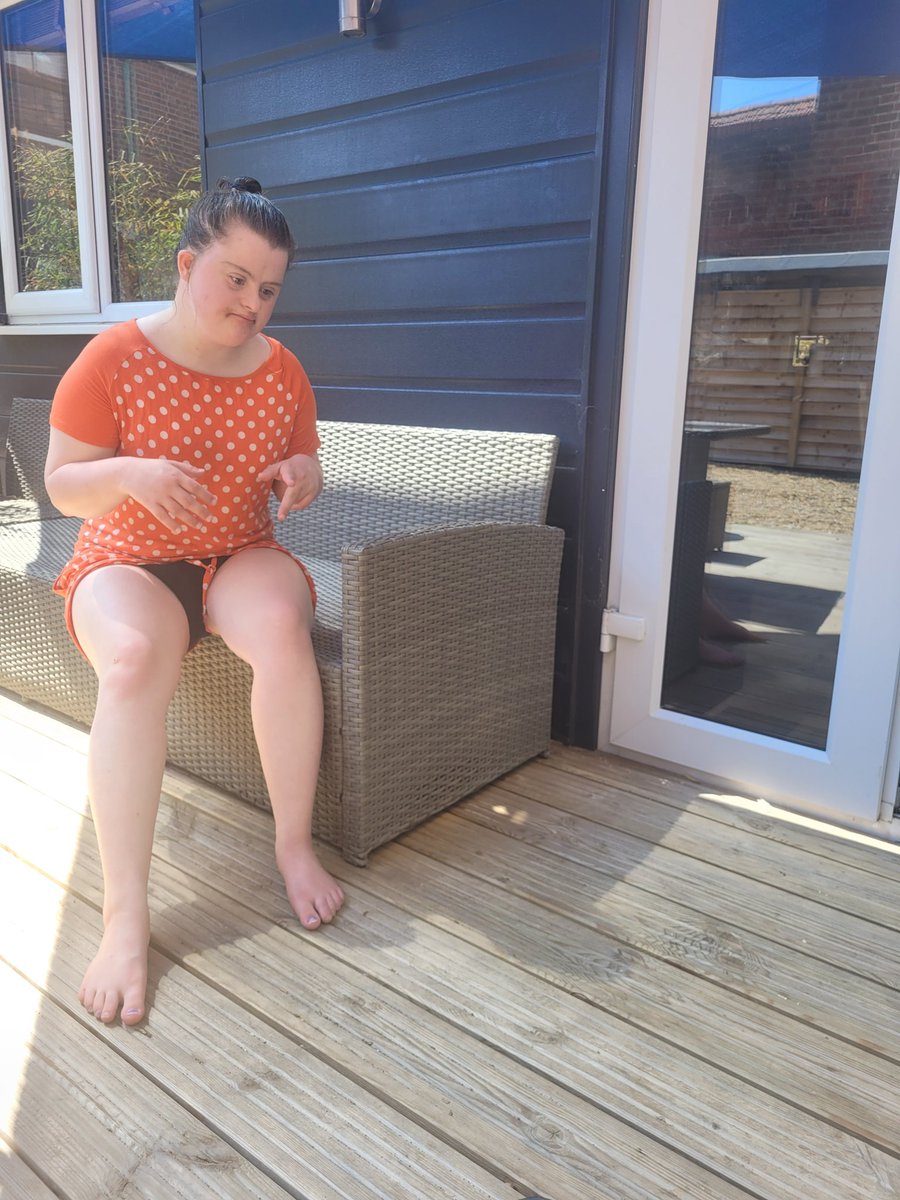 MissIsabel6's tweet photo. Today I went to a cafe run by @AWFCharity which employs people with Learning disabilities &amp; it was great.
Then I chilled on the decking to keep cool.
For tea I took the advice of @Adam_Cann and went to Mary Jane's. I give it 11/10 🐟🍟👍🏻😋 https://t.co/YB7wlWtcfg