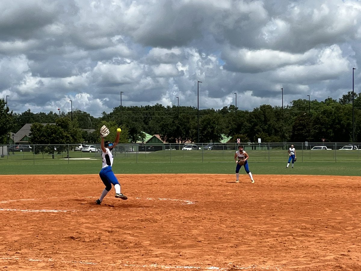 AddyGreen2026's tweet image. Had a great time with my team at the end of season @USSSAFastpitch Gulf Coast Nationals. We went 6-2 this week and I picked up 4 wins in the circle. Pitched 10 innings while giving up 2 runs and striking out 13 @strickerwasco @WascoDiamonds @jillienwaldron