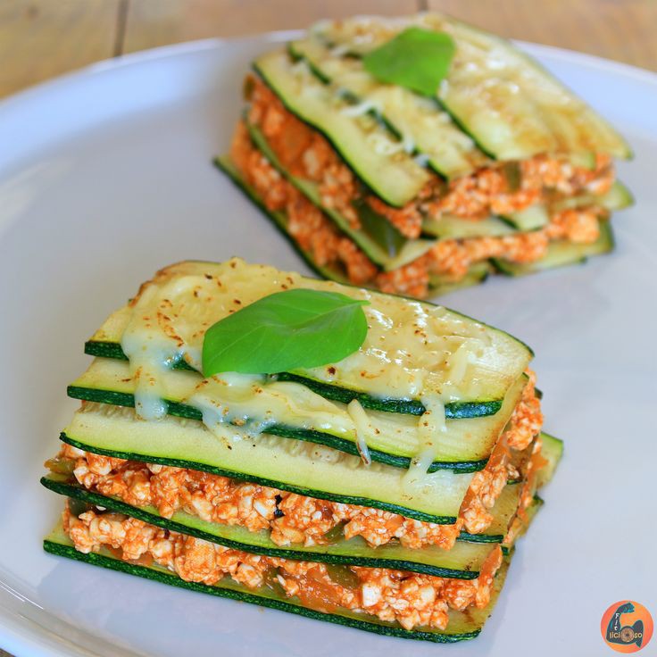 Fantasmin0126's tweet photo. Quien viene a comer algo? https://t.co/sVGkWd8gFf