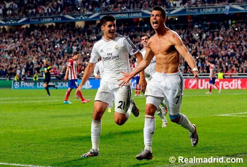 ArthurRM16's tweet photo. *Cristiano Ronaldo ficha por el Atlético de Madrid*
Las imágenes del vídeo de presentación: https://t.co/v1mgTiFdqT