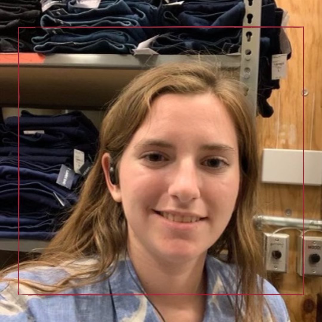 What is Maggie, incoming first-year, up to this summer?!

She is working at Lands End! She’s been playing in a field hockey league and spending as much time as possible with her friends before they part ways for the year! #GoDucks #QuackQuack #SummerCheckin