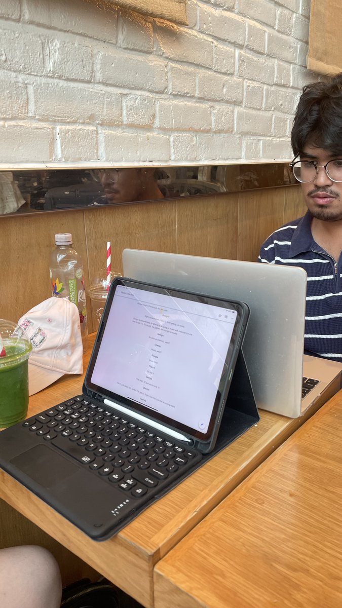 HOOPS AND HOOKUPS tweet media